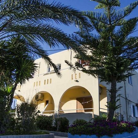 Yiannis The Beekeeper Apartments Kéfalos Dış mekan fotoğraf