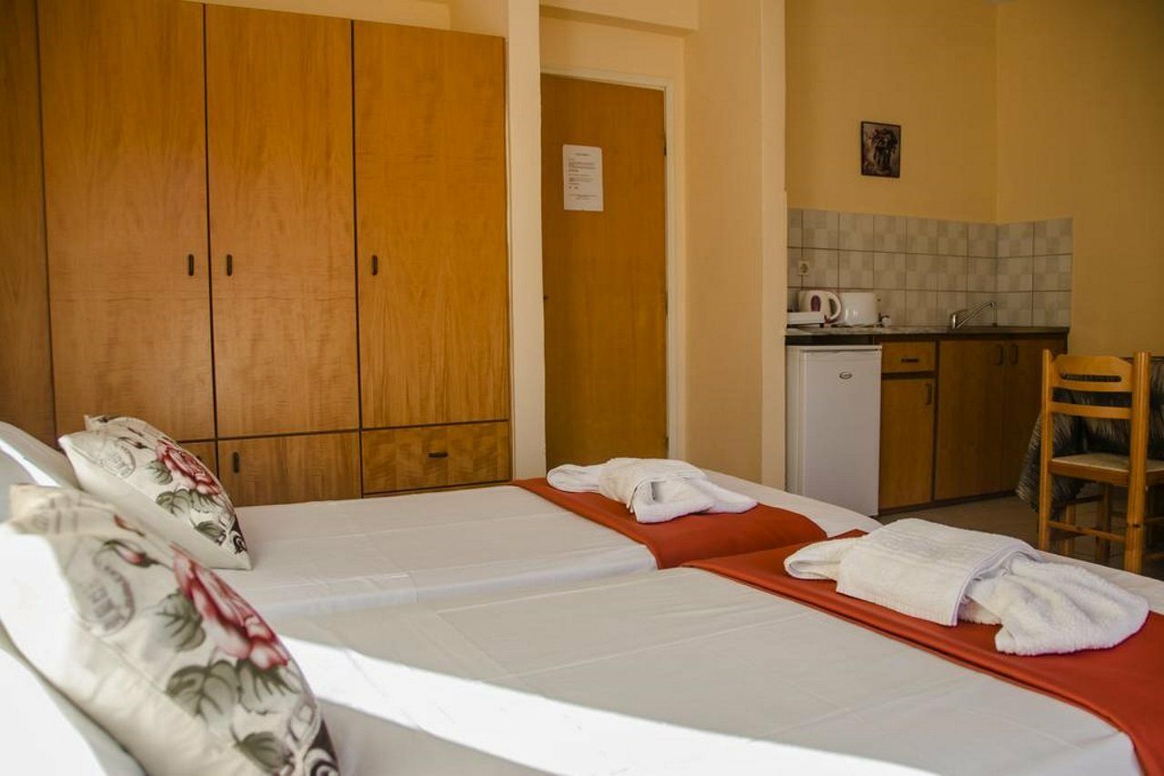 Yiannis The Beekeeper Apartments Kéfalos Dış mekan fotoğraf